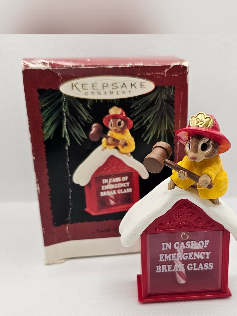 Hallmark Christmas Ornament North Pole 911 Chipmunk Fire Fighter firefighter H
